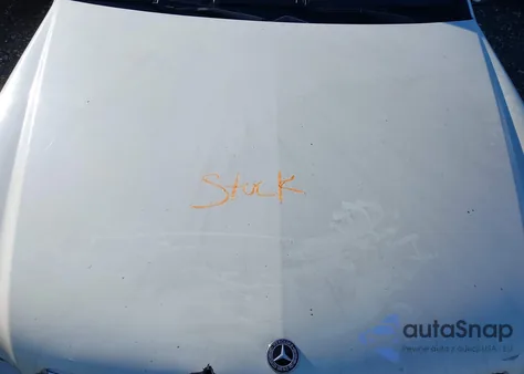 2010 Mercedes-Benz C 300 Luxury 4Matic/Sport 4Matic z USA, uszkodzony, nr VIN WDDGF8BB6AR103713